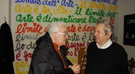 Giuseppe Chiari and Ben Vautier at galleria Il Ponte, Firenze, 2007