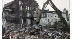 Ulrich Egger, Impatto urbano 2, 2007, photoprint on Dibond, 100x130x5 cm